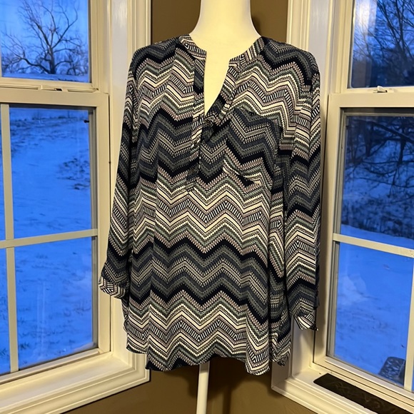 Blouse - Picture 1 of 2